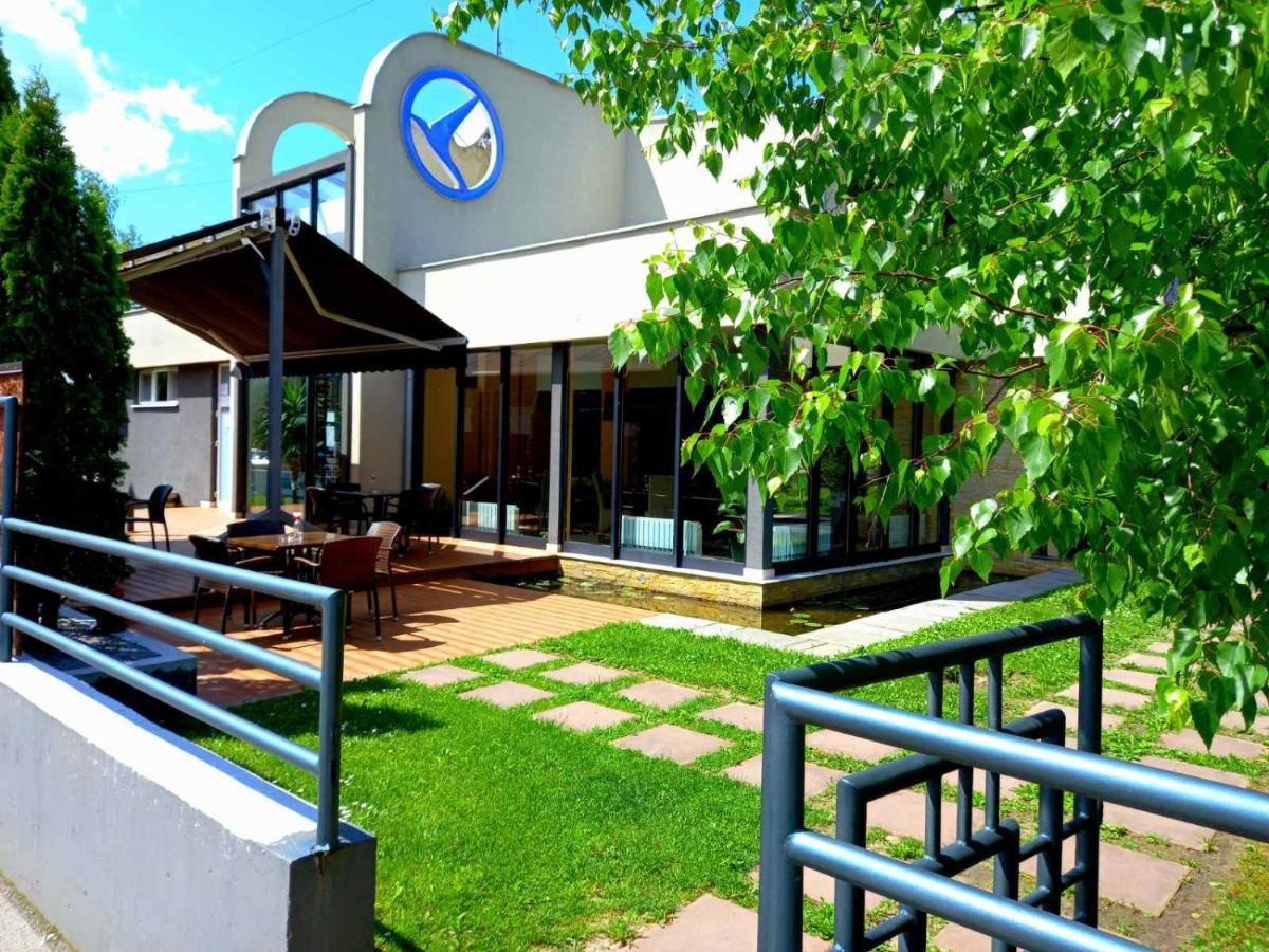 Hotel Drinska Lasta Ljubovija Exterior foto